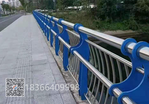 複合管景觀河道（dào）護欄